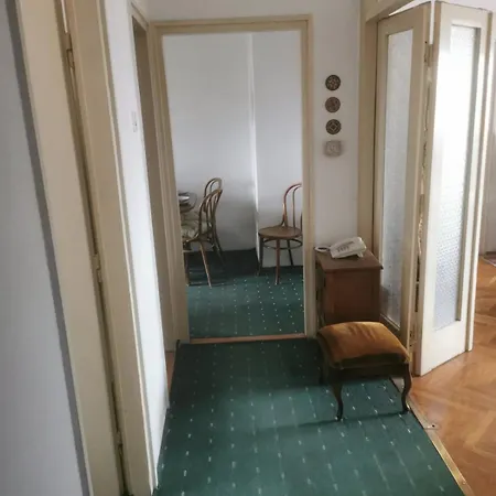 Apartamento Ris Novi Sad