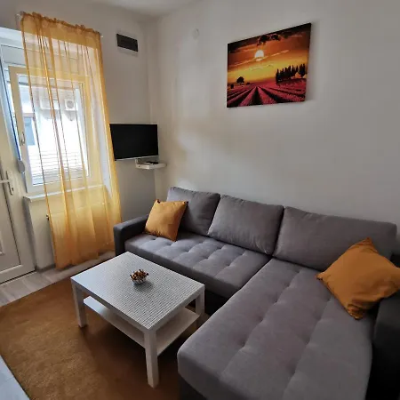 Ris Διαμέρισμα Νόβι Σαντ